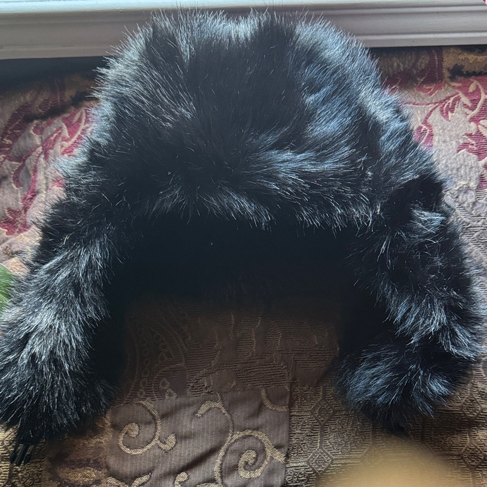 Source Unknown Black Faux Fur Hat